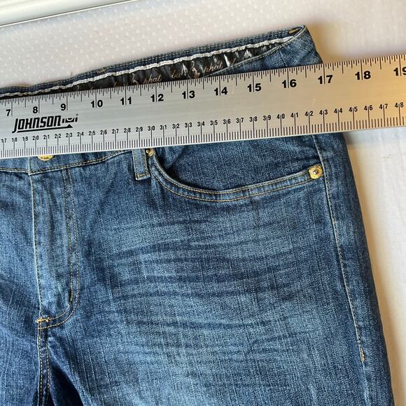 Baby Phat Women Denim Shorts size 11 Blue Mid Rise Stretch Chino Boyfriend - Picture 2 of 12